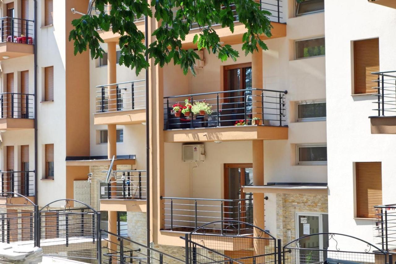 Stella Apartments Vrnjačka Banja Екстериор снимка