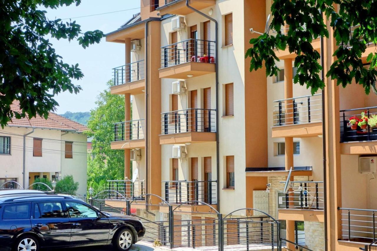 Stella Apartments Vrnjačka Banja Екстериор снимка